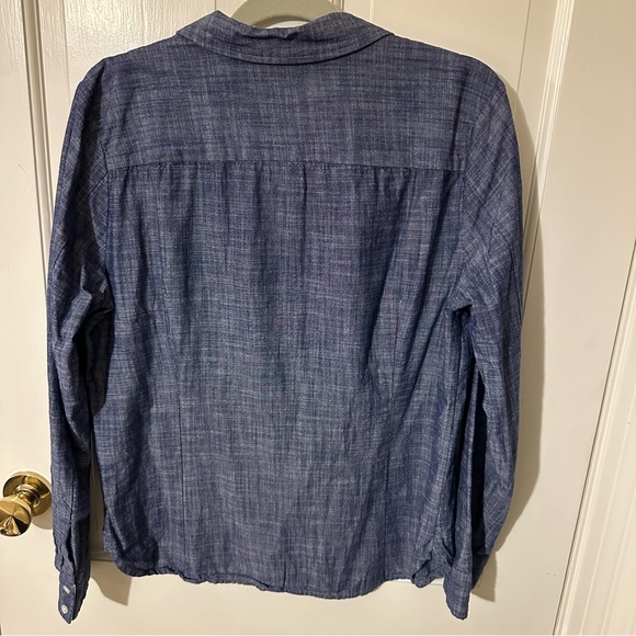 Tommy Hilfiger WOMENS button down shirt blue Size Large - Picture 2 of 5